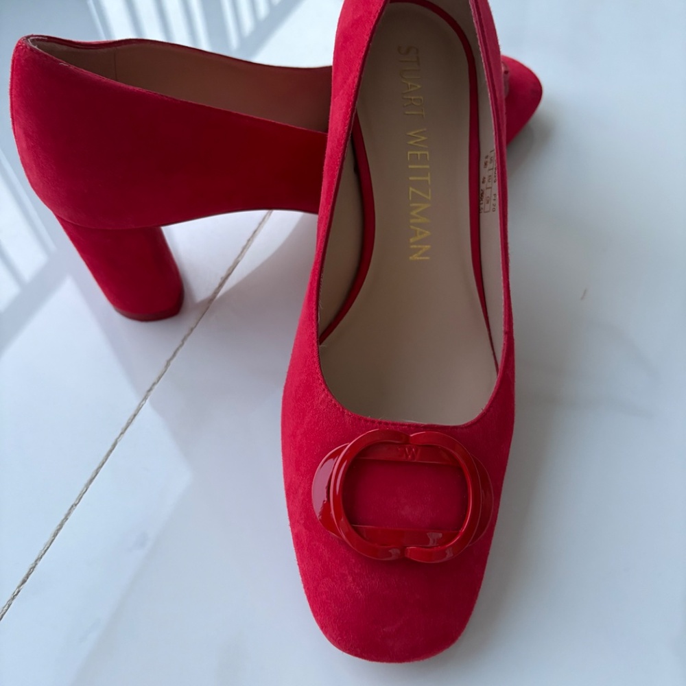Stuart Weitzman - Picture 2 of 2